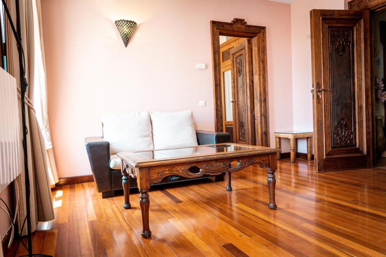 La Colegiata De Apartamento *